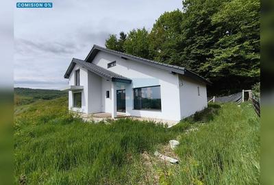 Casă cu 5 camere cu Teren 800 Mp în Feleacu - 1