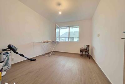 Apartament cu 3 camere decomandat în Central - 11