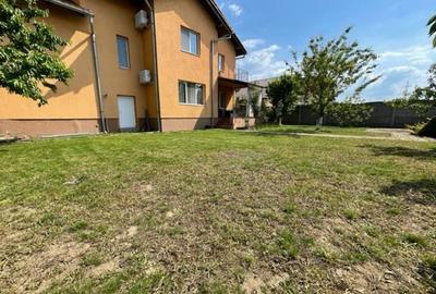 Pretabila pentru doua familii Pretabila pentru doua familii - 2