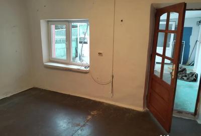 Casă cu 2 camere în Lumina - 5