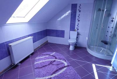 Casă cu Teren 1500 Mp în Central - 3