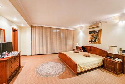 Vanzare casa/vila care refuza trecerea timpului - Zona Capitale - 10