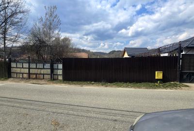 Teren de 2219 mp, în Hangani - 2