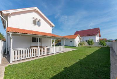 Casă cu 4 camere cu Teren 486 Mp în Sânpetru - 11