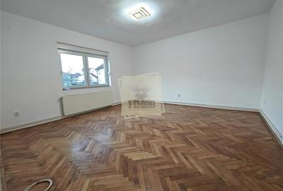 Spatiu modern si generos de birouri cu 5 locuri de parcare zona Calea Dumbravii - 6