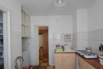 Apartament 2 camere de vanzare Splaiul Crisanei, Decebal - 2
