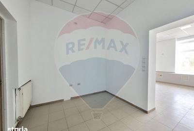 Spațiu comercial, de 74 mp, în Sub Arini - 1