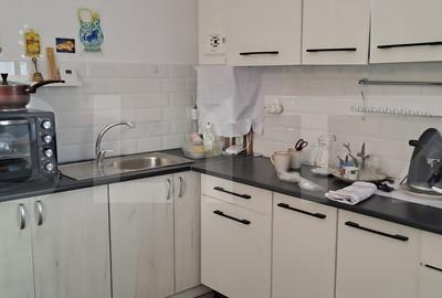 Apartament 2 camere, etaj 1 din 3, zona Razoare - 2