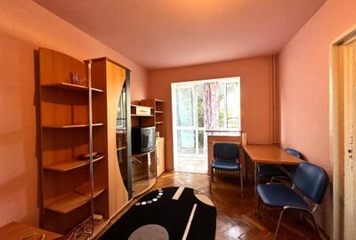 Proprietar , ap. 2 camere , etaj 2 - Dacia - 2