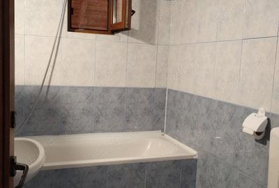 Casă cu 5 camere cu Teren 1193 Mp în Turda