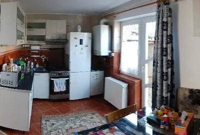 Garsonieră decomandată în Central - 10