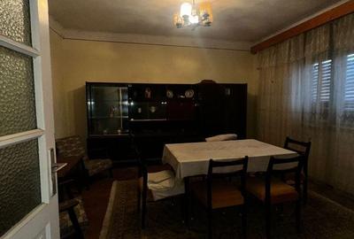 Casă cu 4 camere în Central - 4