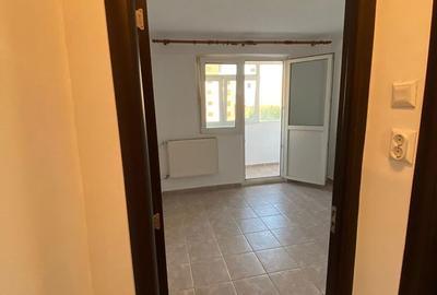 Apartament cu 3 camere decomandat în Lacul Tei - 3