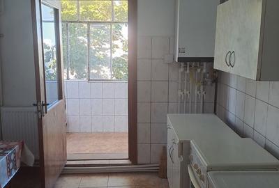 Apartament cu 2 camere decomandat în Tomis III - 5