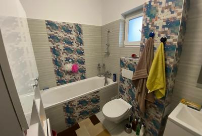 Duplex cu 4 camere si mansarda. Complet mobilat si utilat. Comision 0 - 11