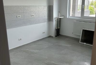 Apartament cu 3 camere decomandat în Central - 4