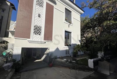 Vila individuala zona exclusivista curte garaj terasa Clu... Vila individuala zona exclusivista curte garaj terasa Clu... - 3