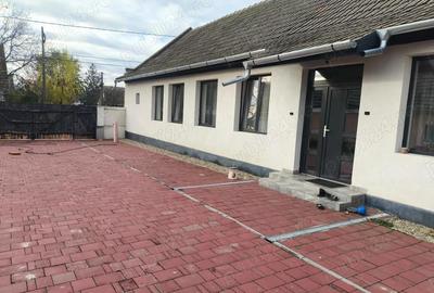 Casă cu 4 camere în Central - 8