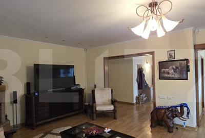 Casa deosebita cu 3 dormitoare ?i jacuzzi, aproape de sta - 10