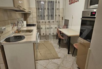 Apartament cu 2 camere, 51 mp, zona Sud - 8