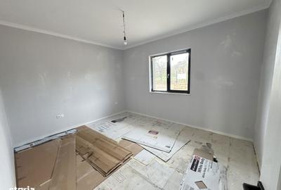 Casă cu 3 camere cu Teren 420 Mp în Central - 5