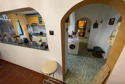 Apartament 3 camere, et 2/4, zona Panduri - 6