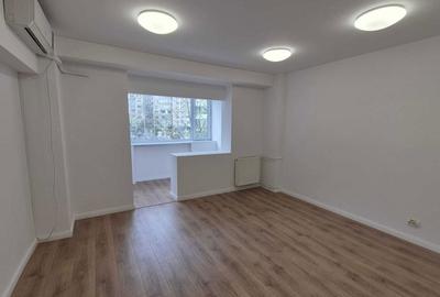 Apartament cu 3 camere decomandat în Ultracentral