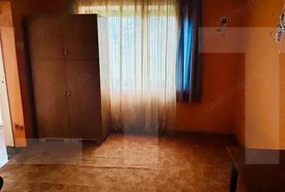 Casă cu 3 camere cu Teren 1900 Mp în Central - 7