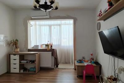 Apartament cu 3 camere decomandat în Central - 4