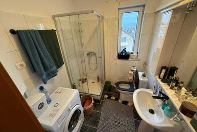 Apartament cu 3 camere decomandat în Dumbrăvița - 1
