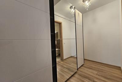 Apartament cu 3 camere decomandat în Tractorul - 6