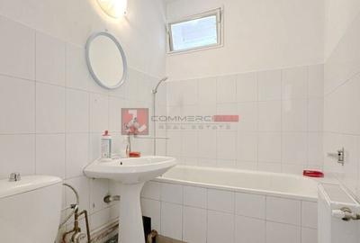 Spațiu comercial, de 50 mp, în Central - 1