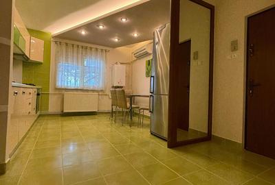 Apartament cu 3 camere decomandat în Brazda lui Novac - 1