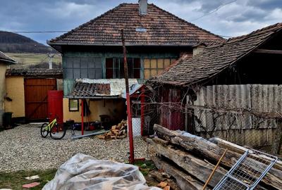 Casă individuală cu 2 camere cu Canalizare în Bunești - 9