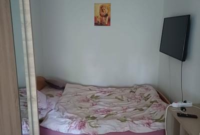 Apartament cu 2 camere semidecomandat în P-ța Doina - 2
