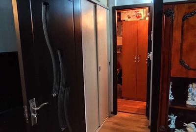 Apartament cu 3 camere semidecomandat în Central - 3