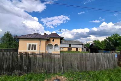 Casă cu 3 camere în Morărești - 2