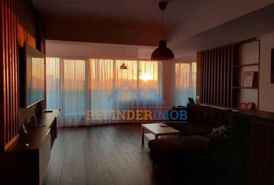 Penthouse de vanzare 3 camere