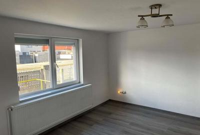 Casa nou renovata in Tg Jiu cu mult teren - 9