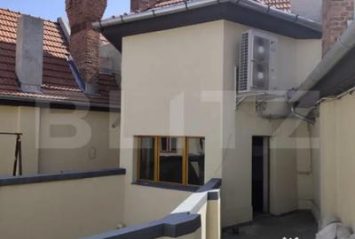 Apartament cu 3 camere decomandat în Central - 7