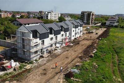 Case tip duplex - Prelungirea Ghencea- Locuințe finalizate - 185.000 euro, - 15