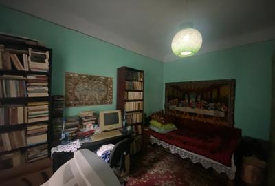 Casă centrală în Târgoviște, teren 250 mp, 4 camere, distanță la  900 m de Primă - 13