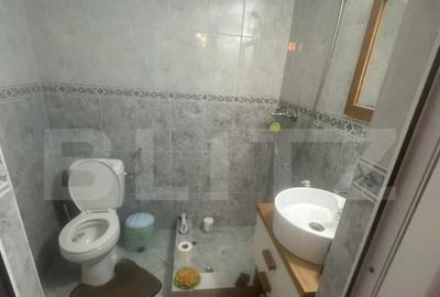 Casă cu 5 camere cu Teren 260 Mp în 14 Mai