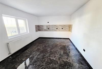 Casă cu 5 camere cu Teren 700 Mp în Miroslava - 7