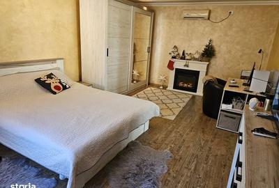 Casă cu 4 camere cu Canalizare în Central - 7