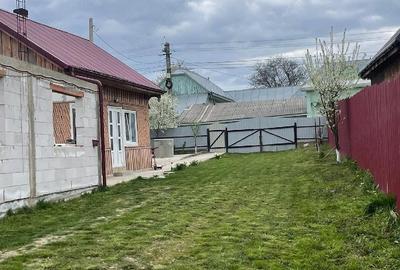 Casă cu Teren 1600 Mp în Burla - 6