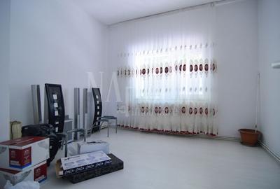 Casă individuală cu 6 camere cu Canalizare în Iris - 3