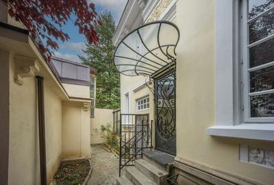 Vila cu farmec interbelic, UNICA, Zona Capitale, renovata! - 11