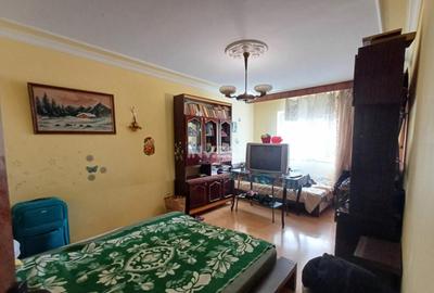 Apartament 3 Camere, intermediar, zona Nicolina 1( Lidl) - 4