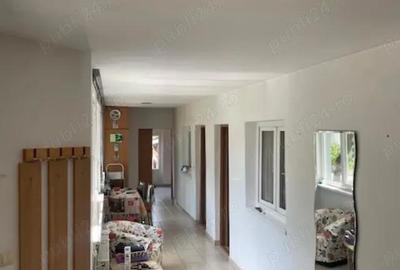 Casă cu 5 camere cu Teren 1000 Mp în Central - 2